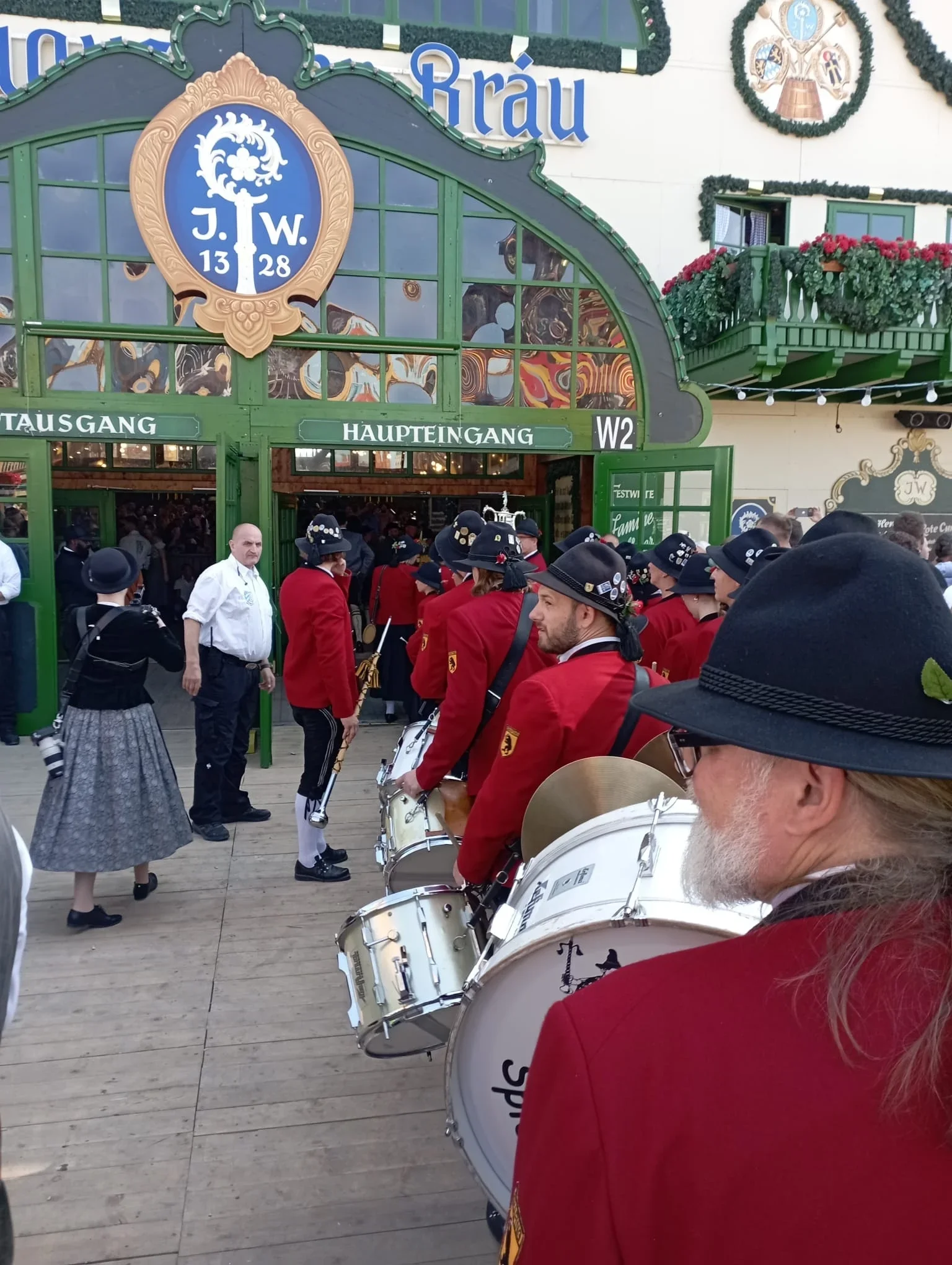 Augustiner Festzelt